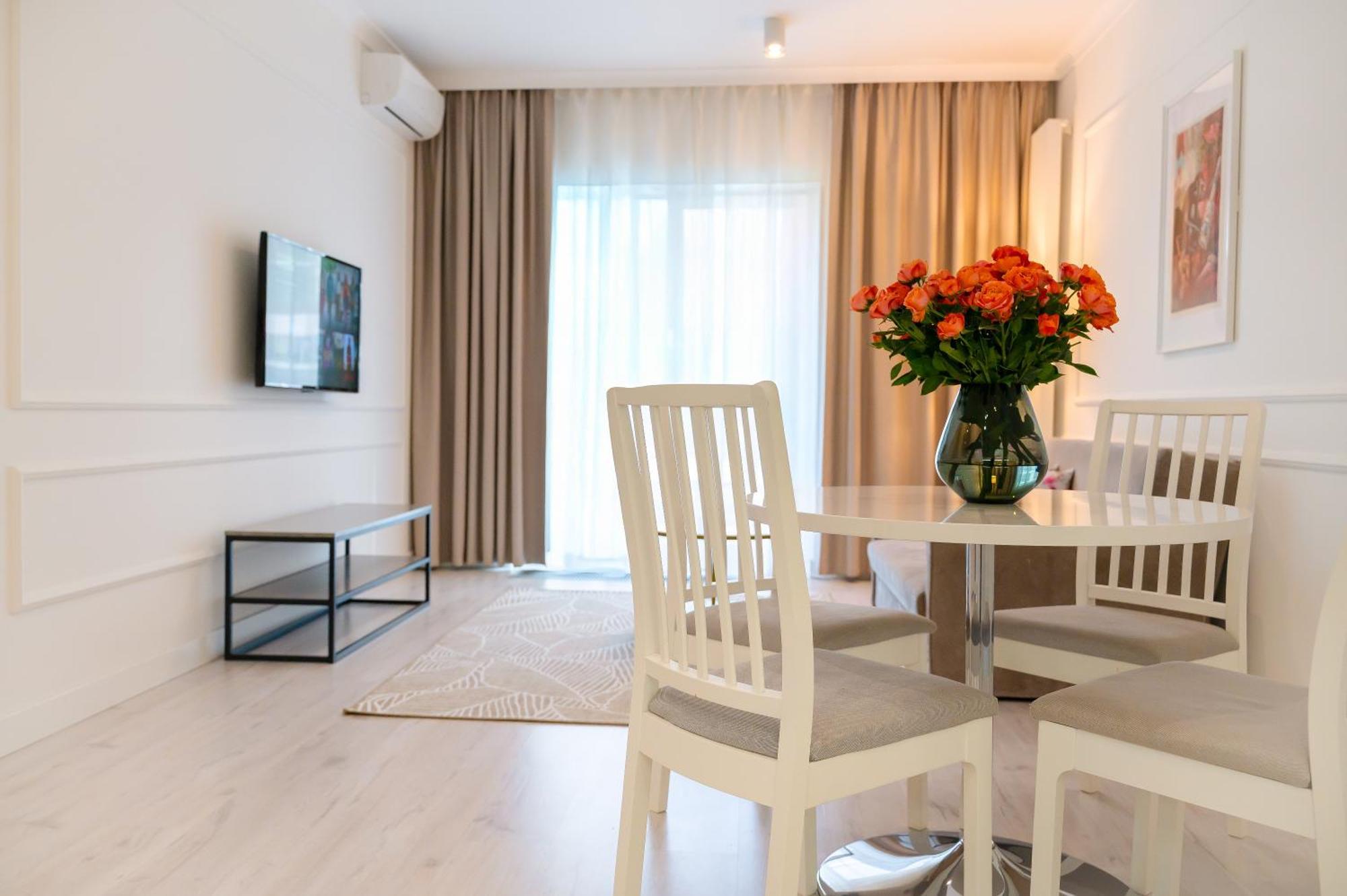Mennica Residence - Grzybowska 43A 华沙 外观 照片
