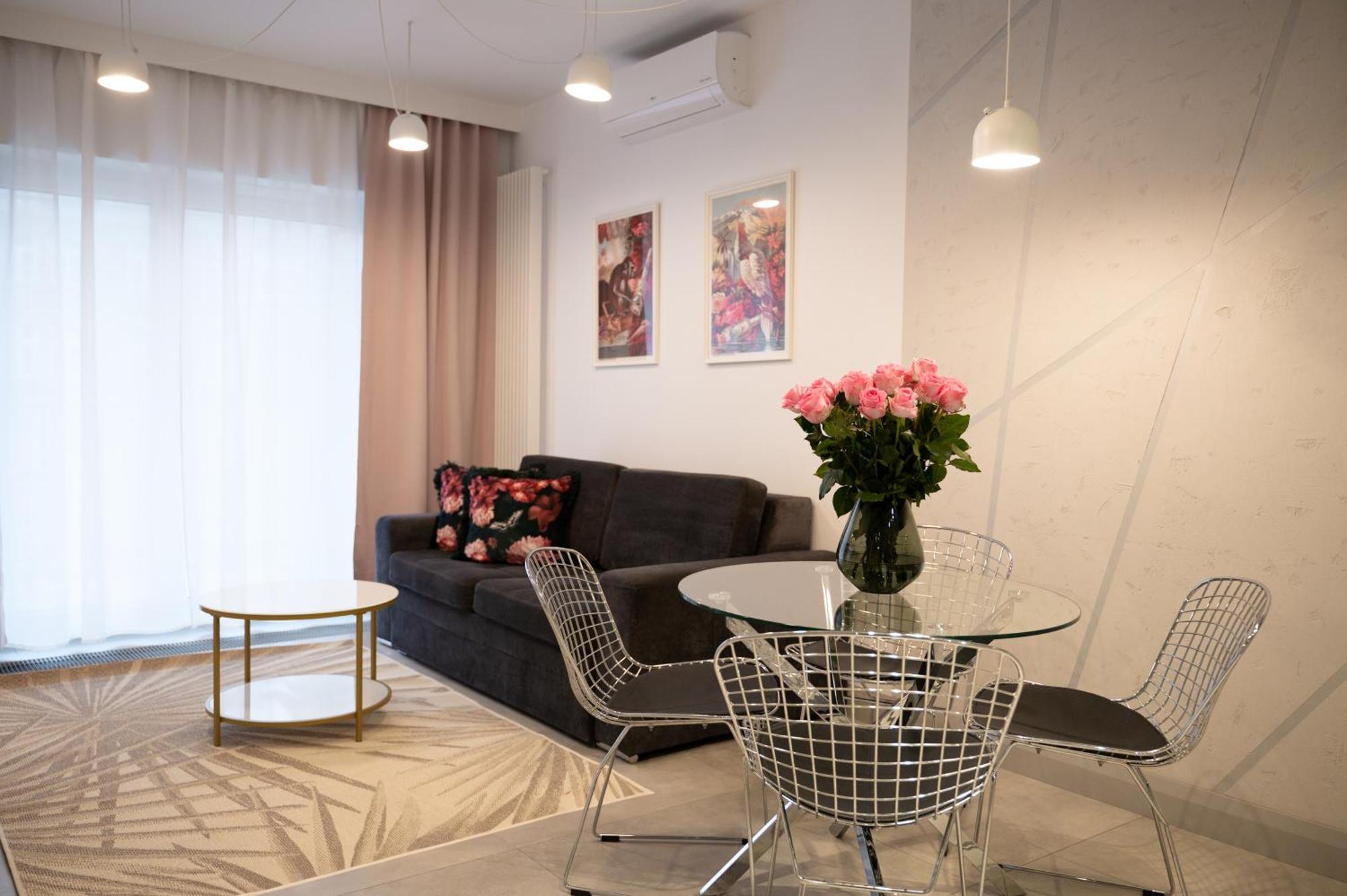 Mennica Residence - Grzybowska 43A 华沙 外观 照片